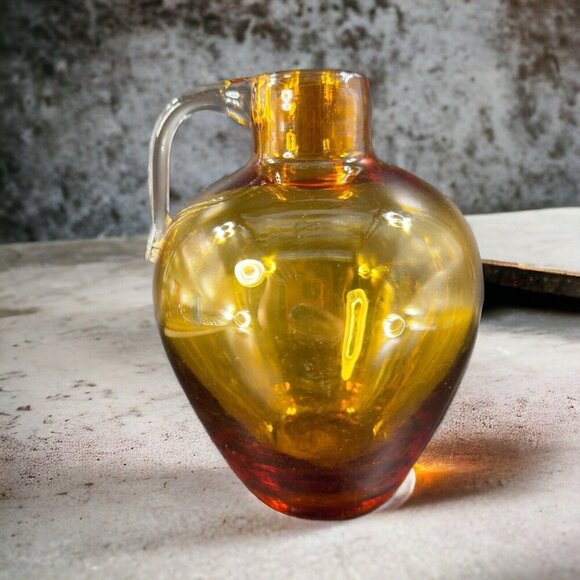 Vintage Hand Blown Amber Glass Jug Decanter Vase With Clear Applied Handle Glass - Picture 1 of 16